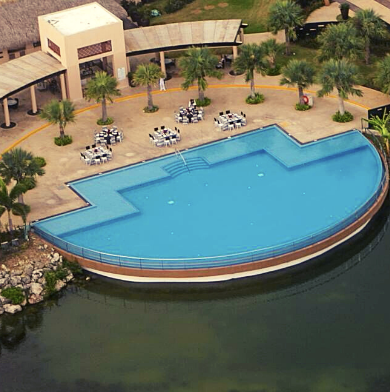 Sax Pool