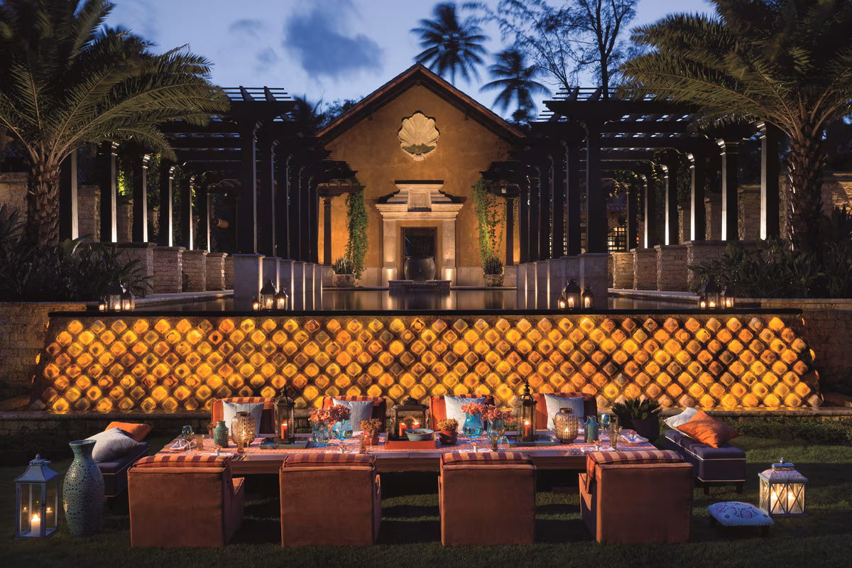 Spa Lawn and Pineapple Garden