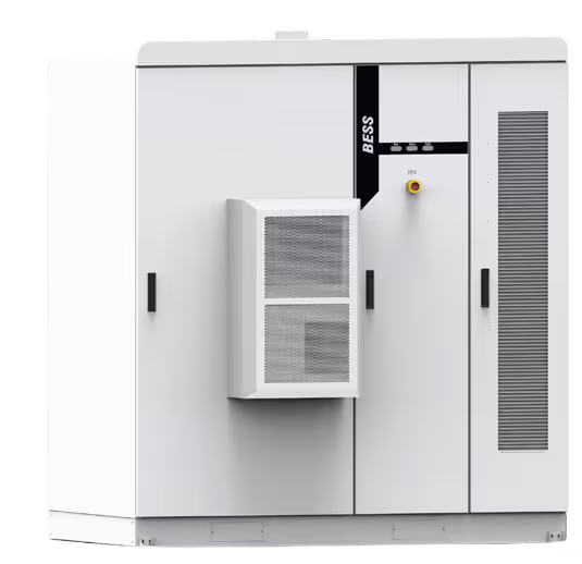 PHNXX battery cabinet – modular energy storage unit for off-grid applications