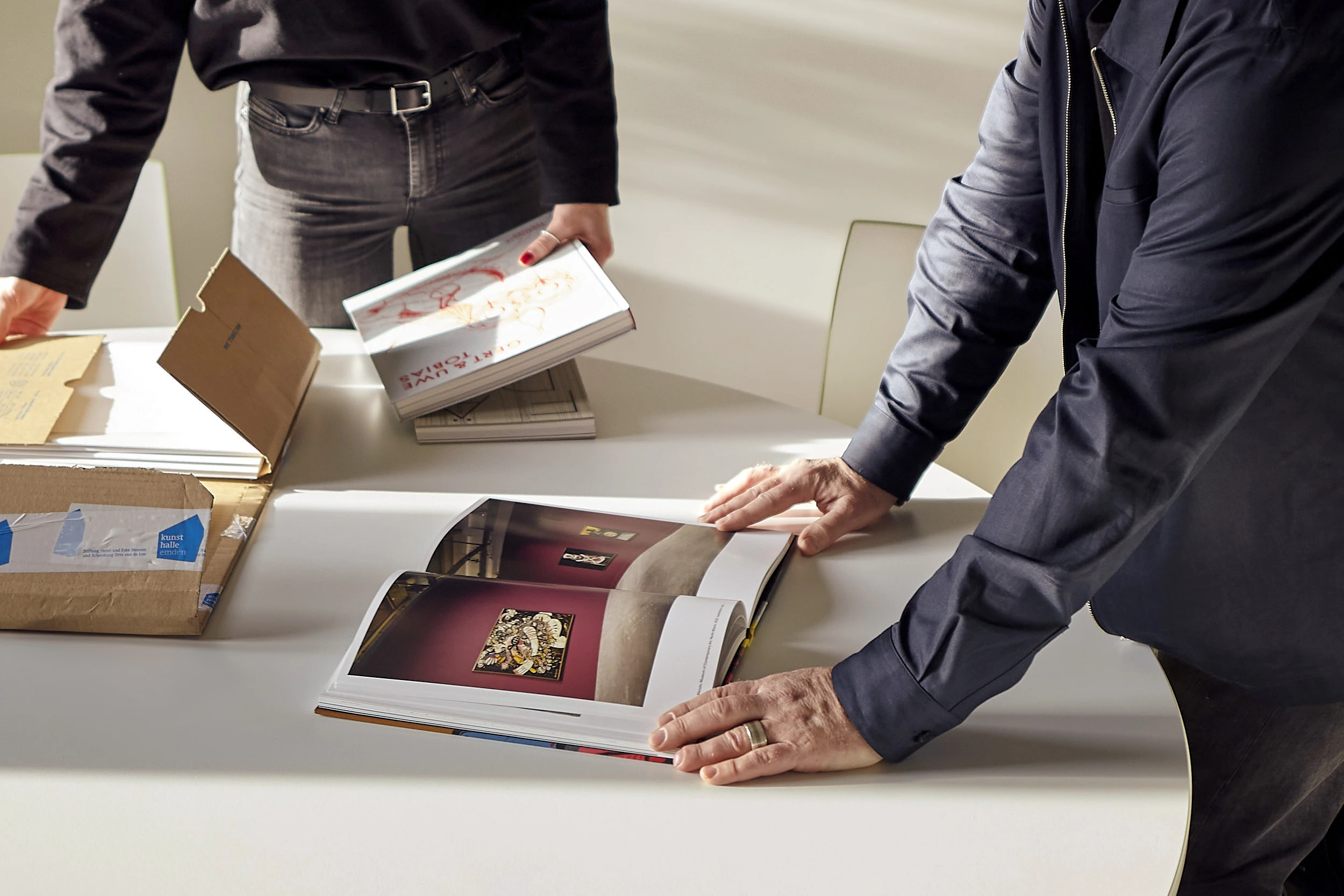 Sichtung von fertigen Büchern