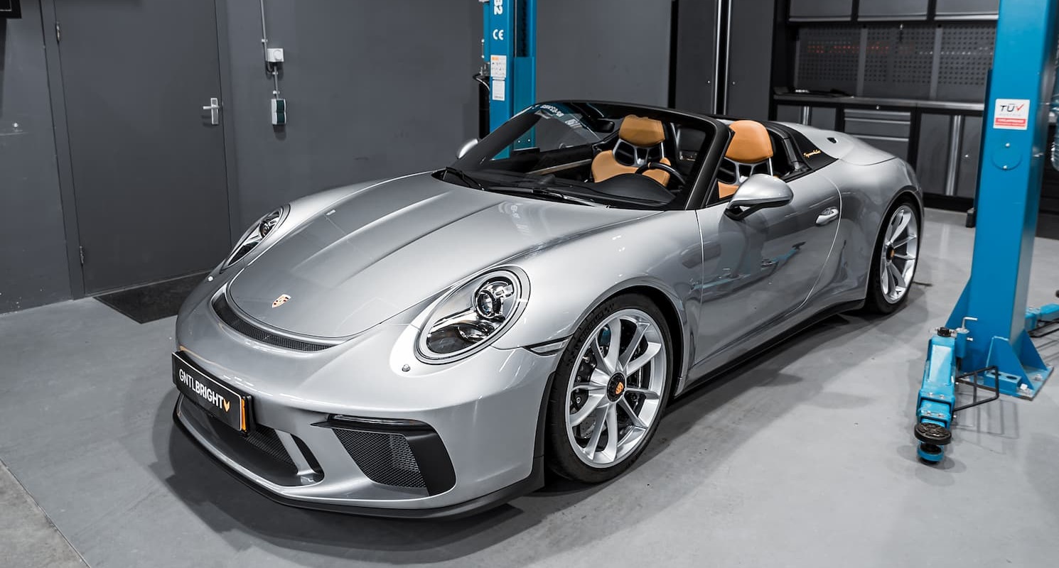 Porsche 911 Speedster met Front Protection PPF
