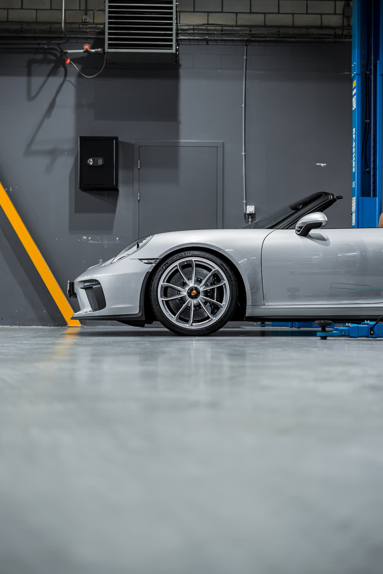 Porsche 911 Speedster met Front Protection PPF zijaanzicht