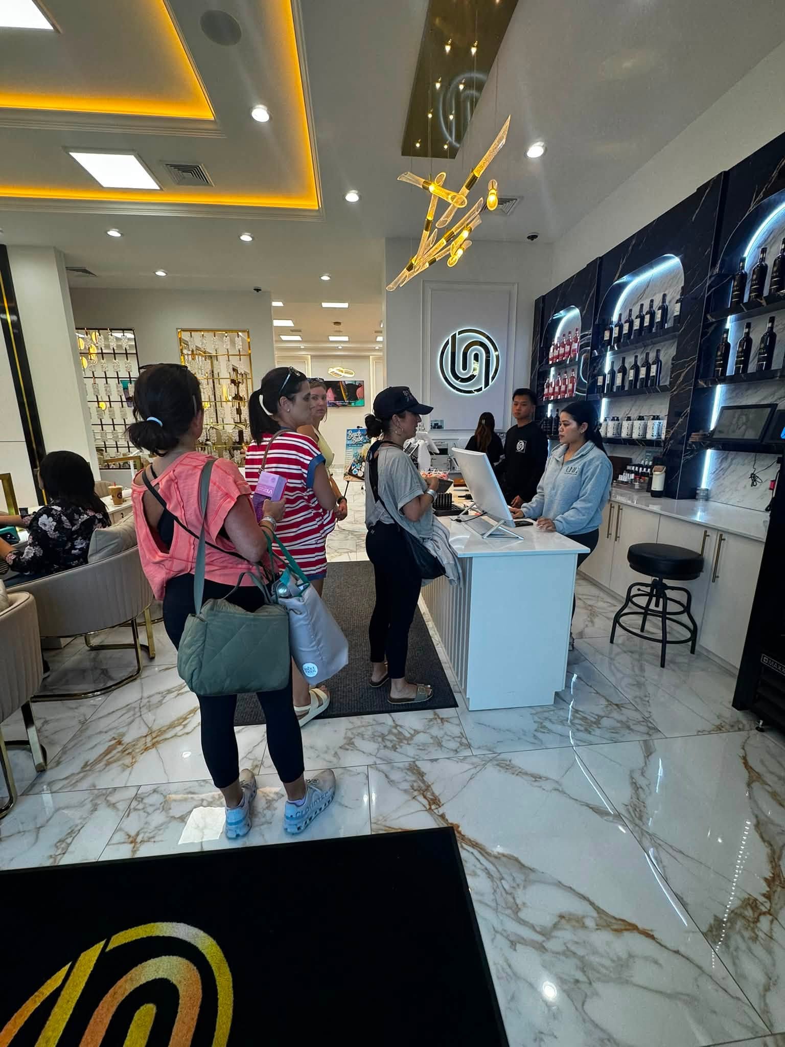 Nail salons in the US