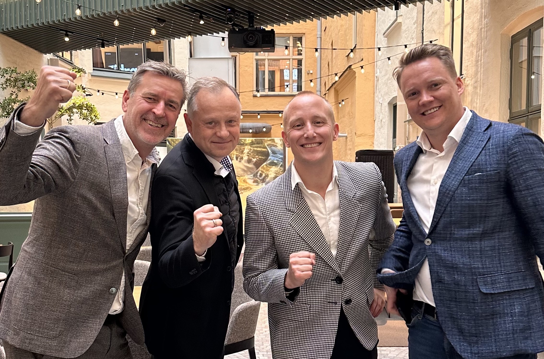 Fra venstre: Hans-Henrik Merckoll (OBF), Tor Olav Schibevaag (SAR), Aleksander Moberg (OBF) og Christoffer Omberg (SAR).