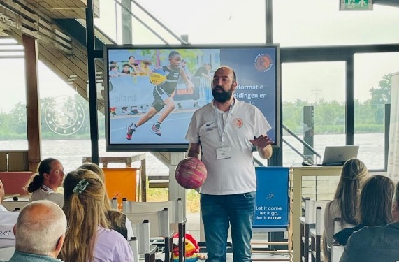 Ashley Wieferink, specialist op het gebied van internationale leer- en organisatieontwikkeling bij Bechtle