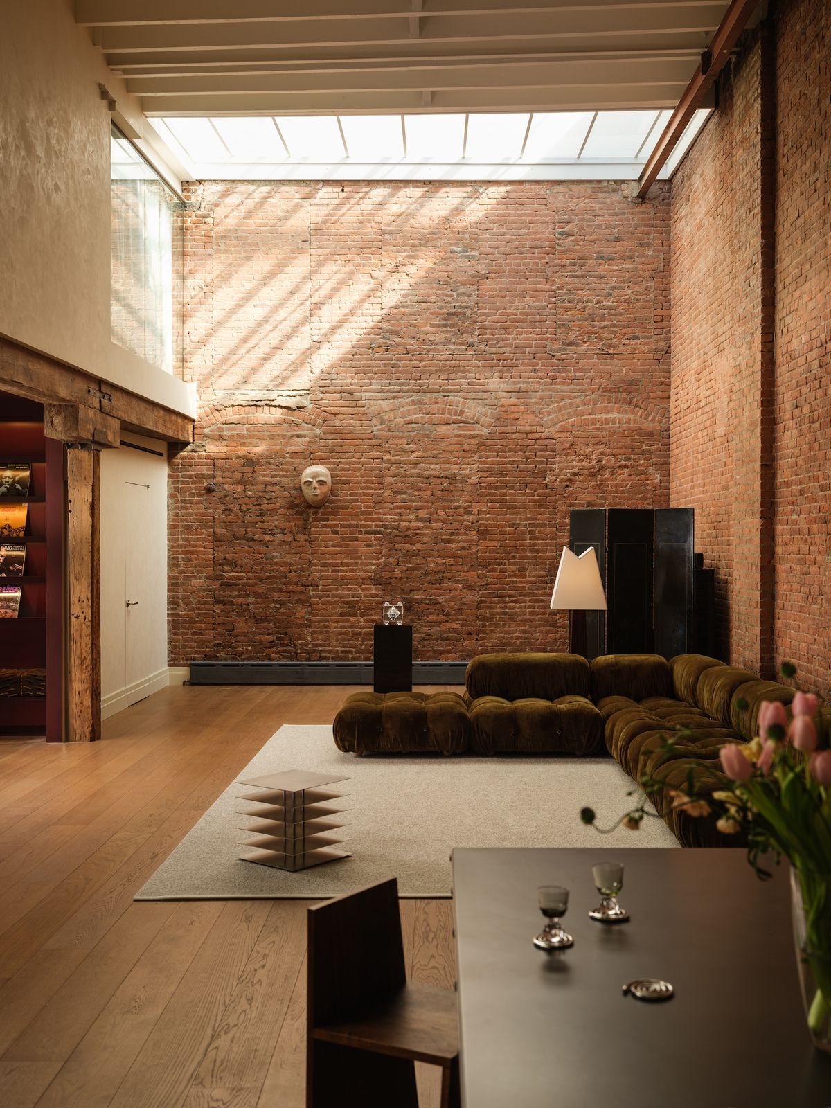 7 budget traps that disrupt high-end projects — and the architect’s method for avoiding them.