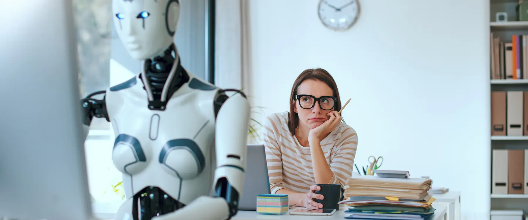 AI Assistant for Interviews: How It Works and When to Use One?