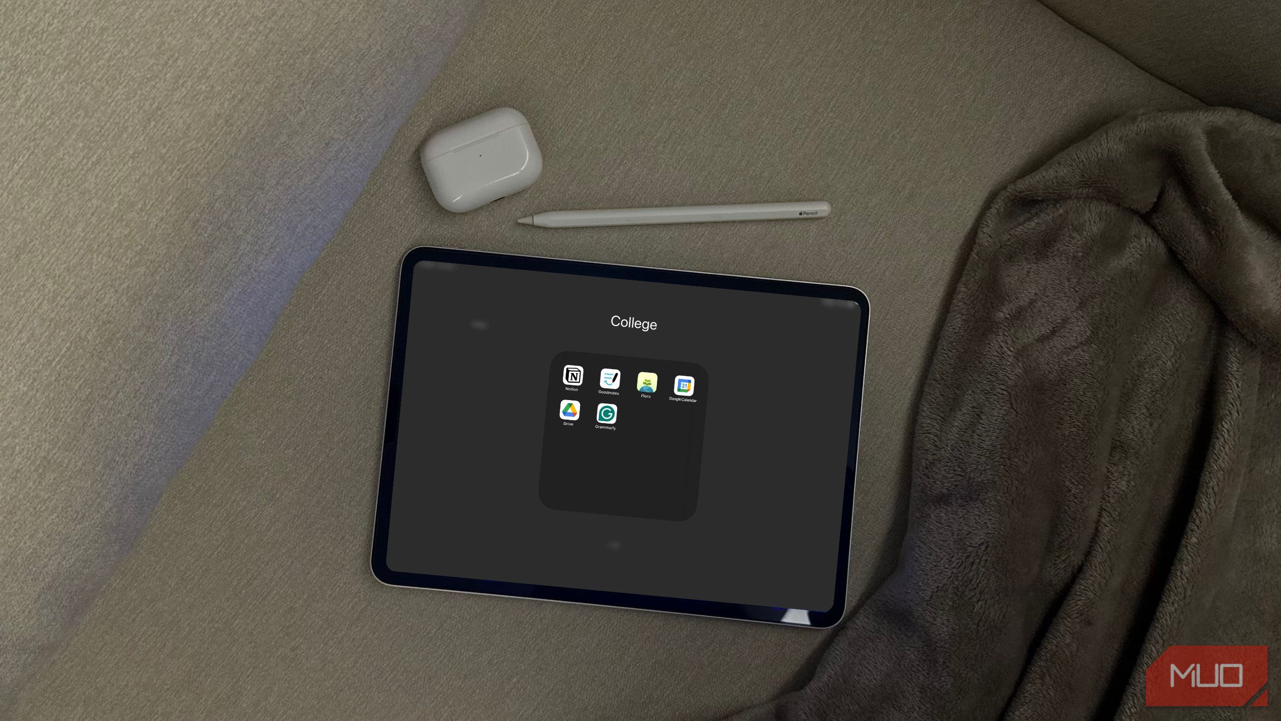 iPad displaying study apps with Apple Pencil
