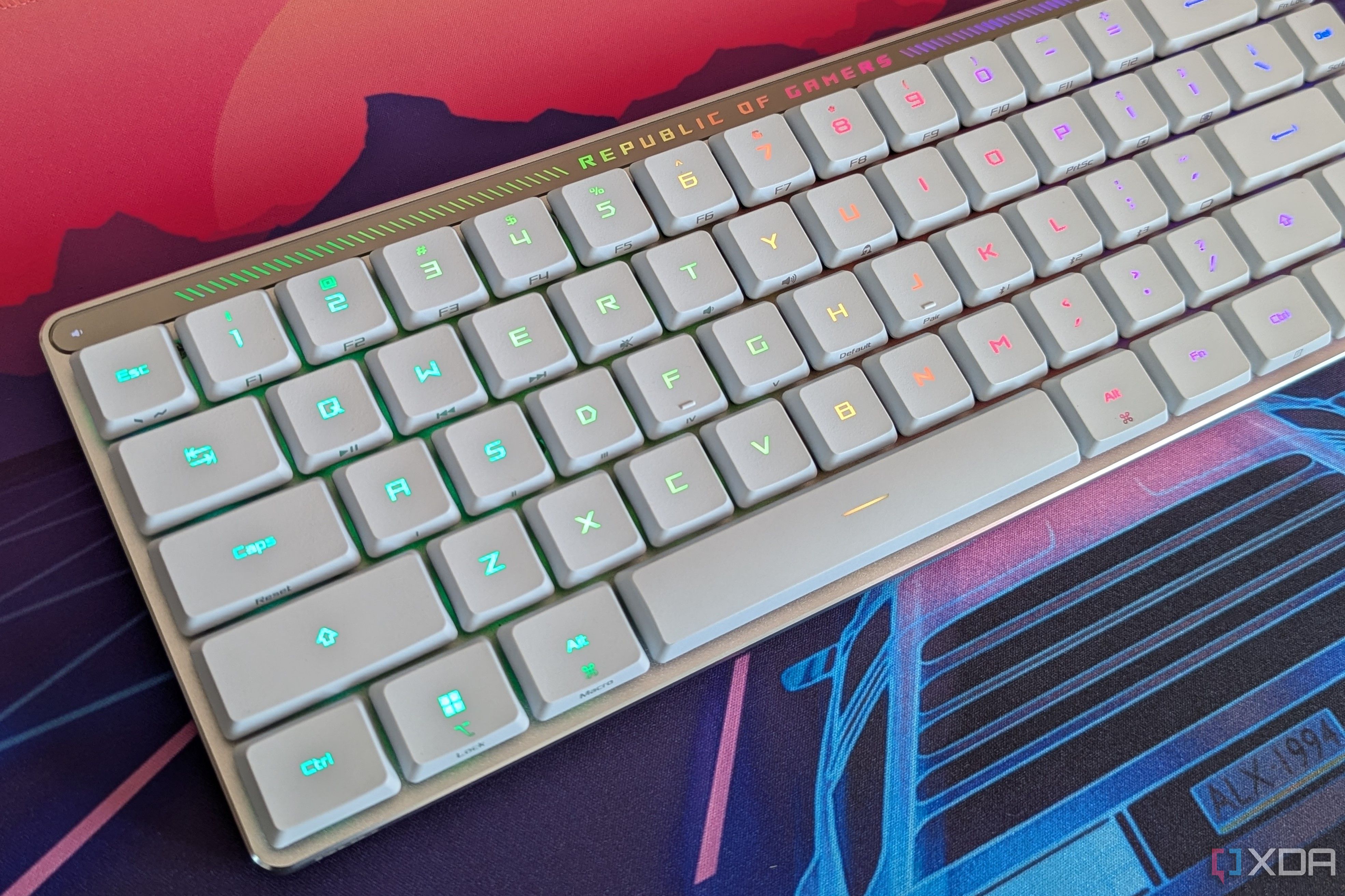 Low-profile keyboard on desk
