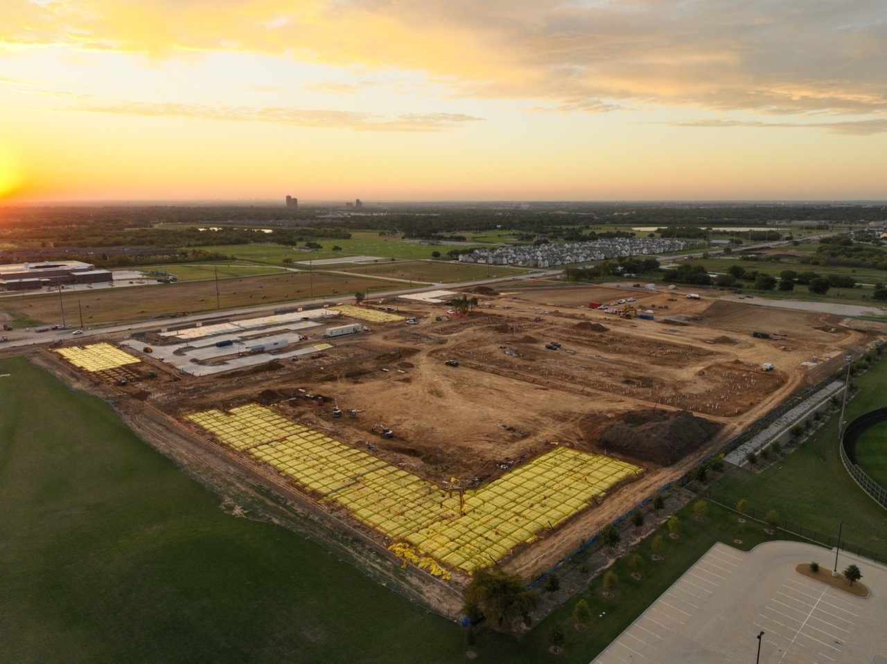 300,000+ SF of paving at Jefferson Bonnie Brae in Denton