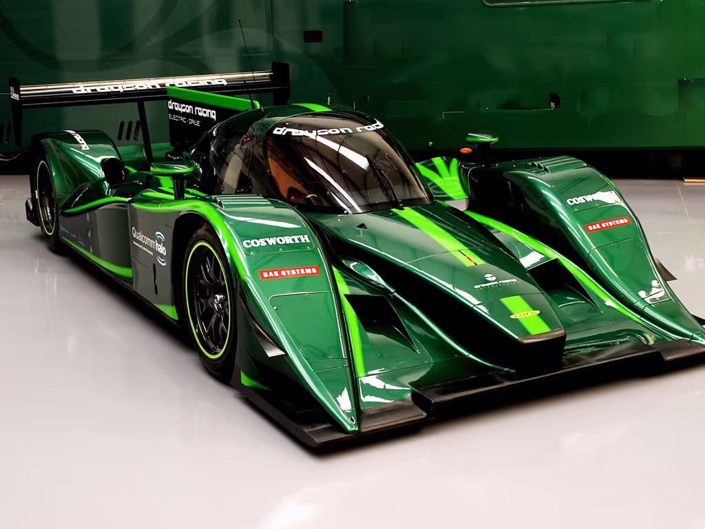 Lola-B12