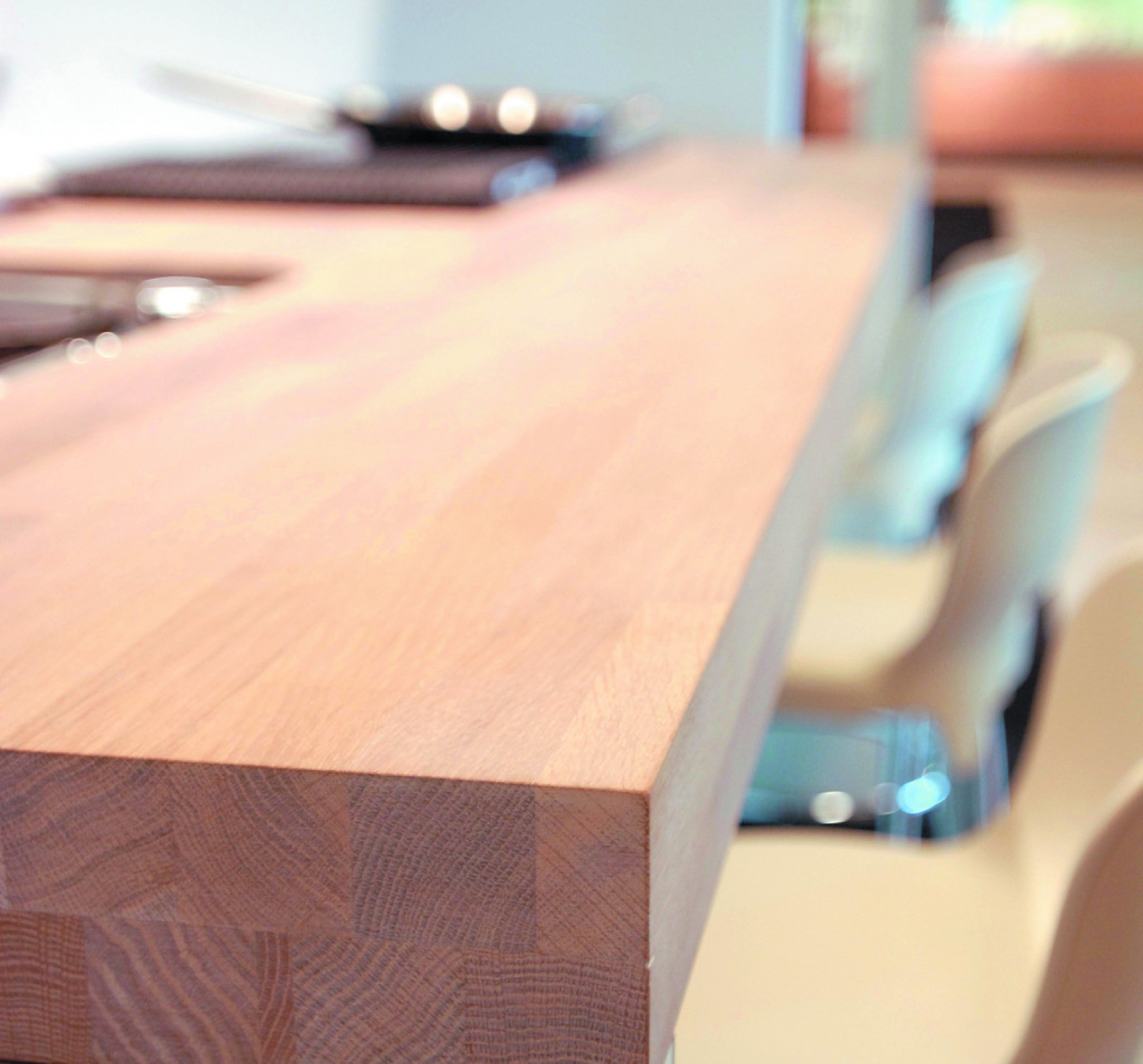Houten keukenblad van Dekker Zevenhuizen in blank beuken