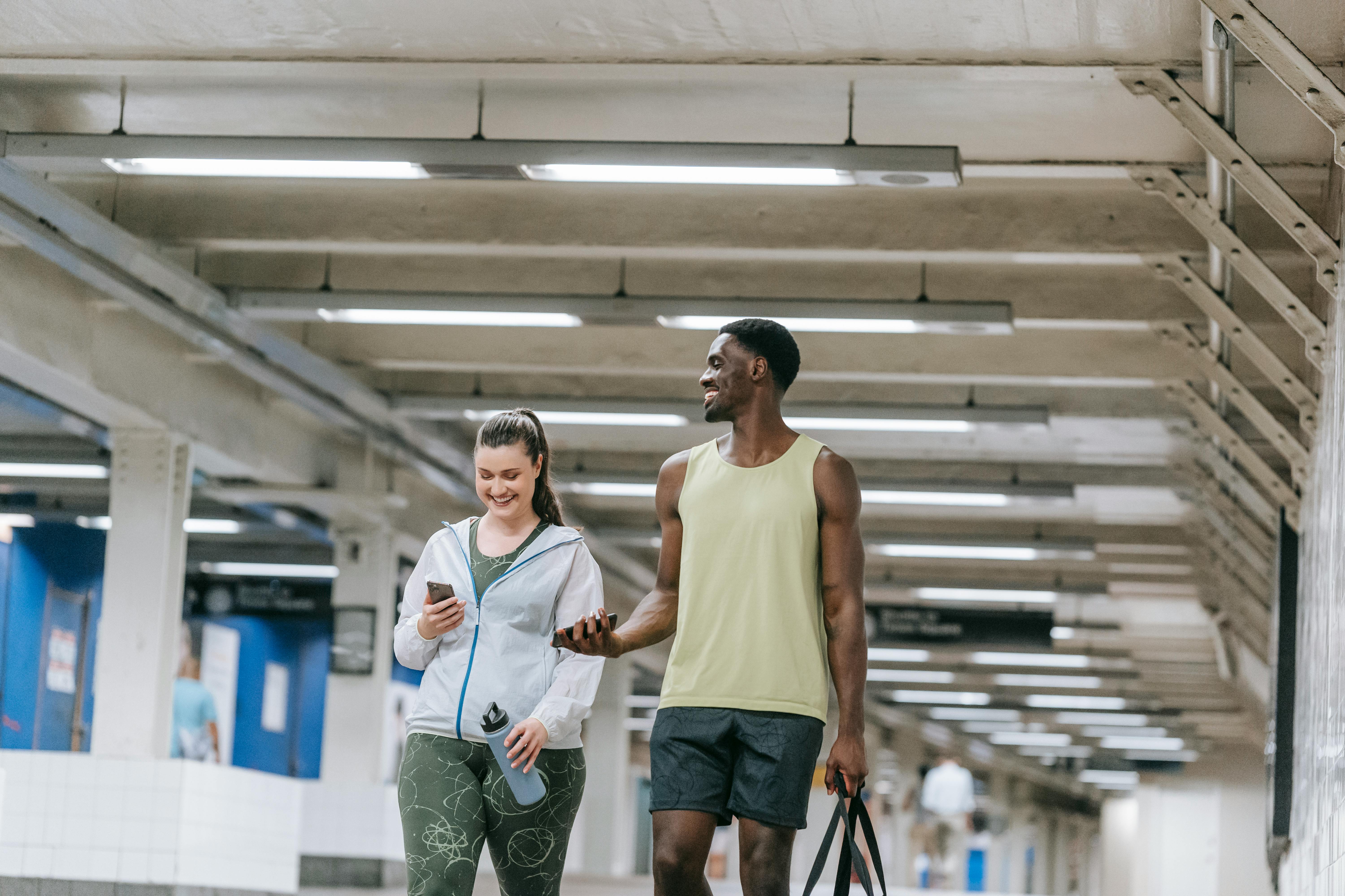 Image of two people in a gym