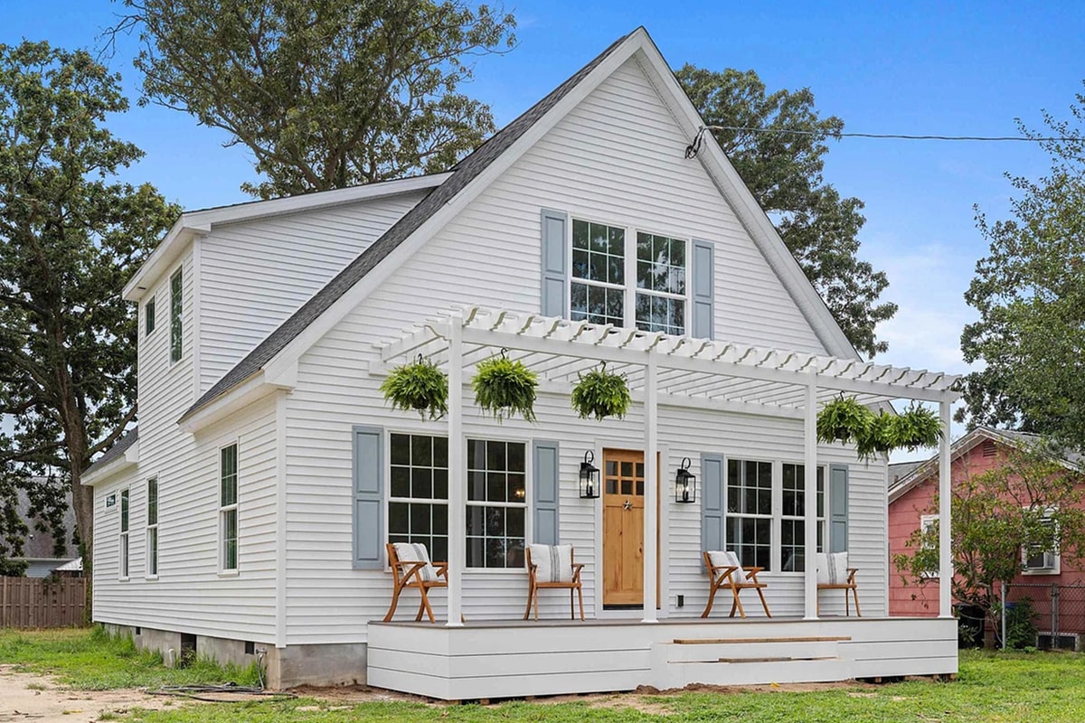 Exterior of modular home