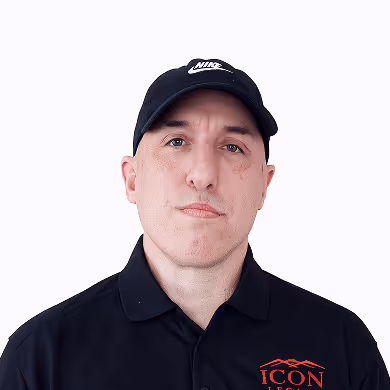 Headshot of Ryan Hicks