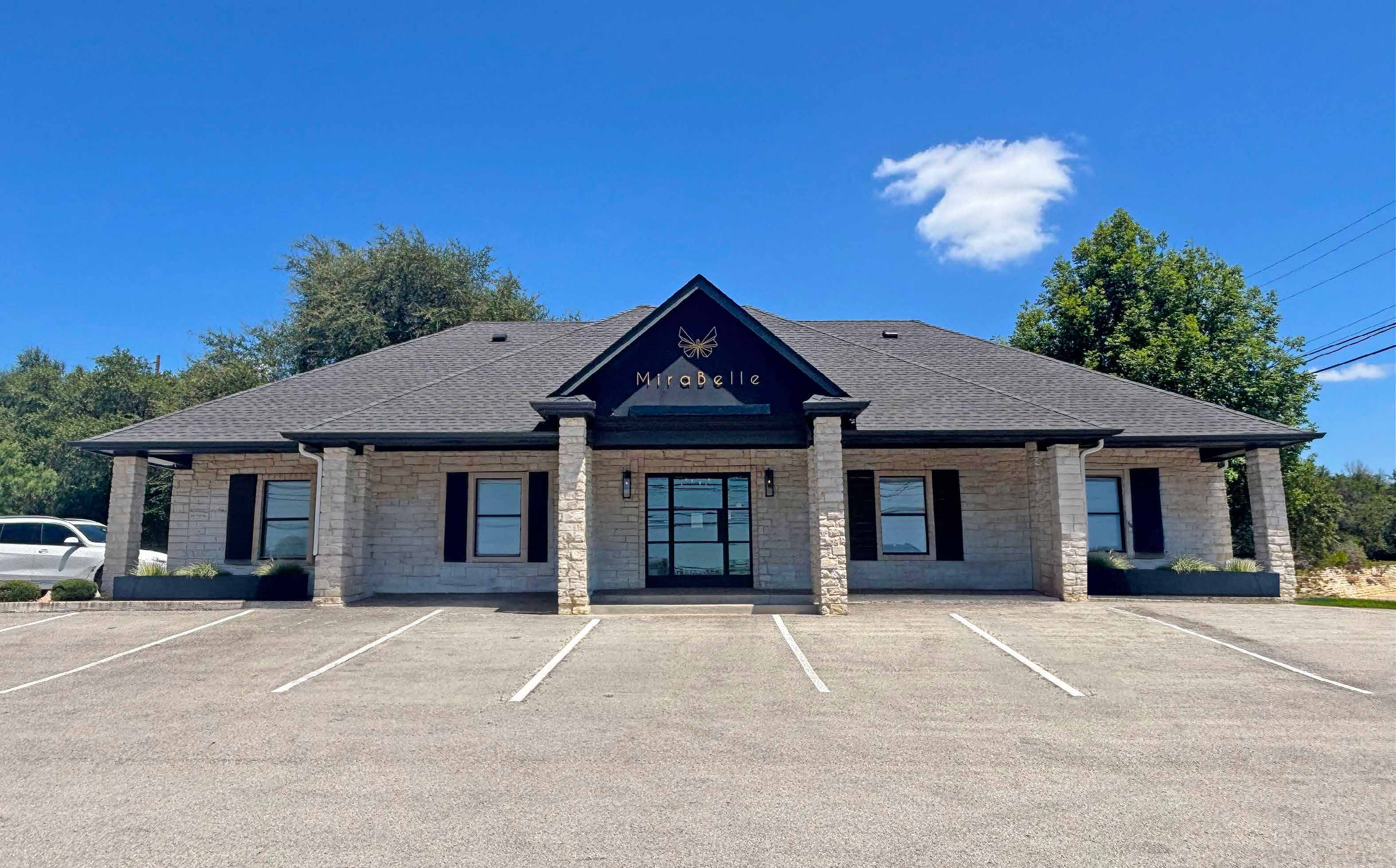 Lakeway Medical Building