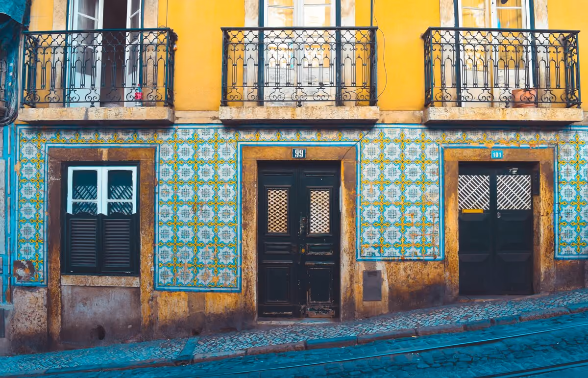Herança indivisa: o que é, impostos e como vender a casa (2026)