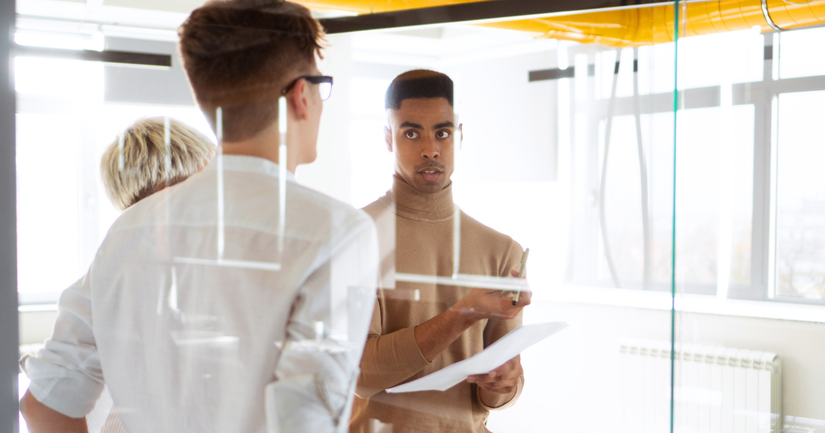 AI knowledge management in industry: Stop the loss of knowledge before experts leave