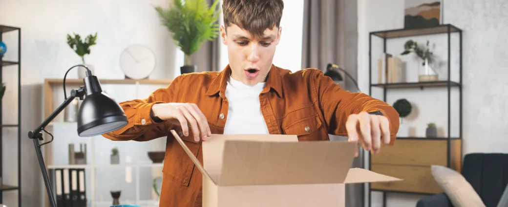 Consumer committing retail fraud