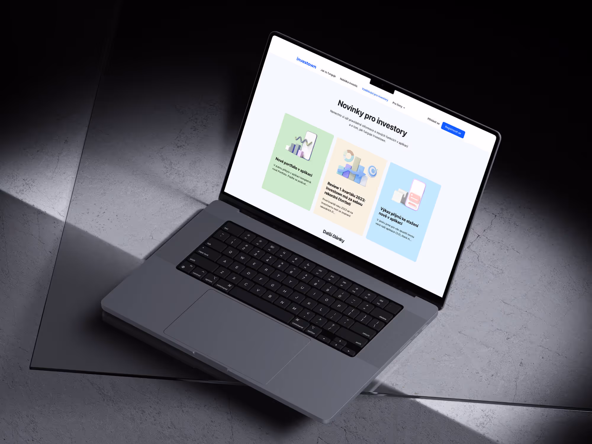 Mockup with investown website – desktop