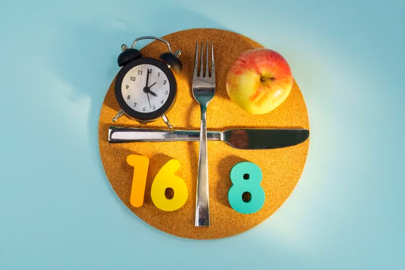 The 16:8 Intermittent Fasting Guide: Eat, Fast, Thrive