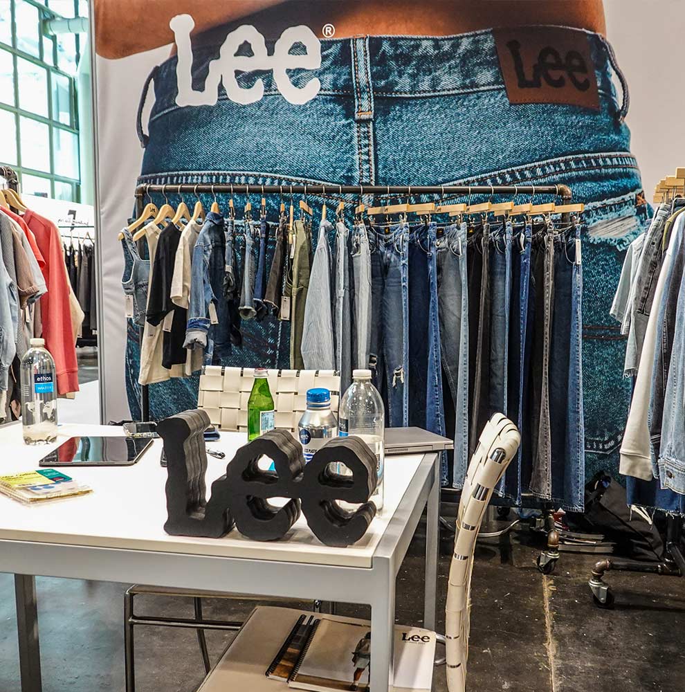 Trade Show Photography Services