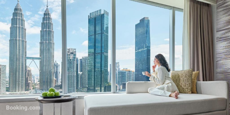 Traders Hotel Kuala Lumpur to KLIA