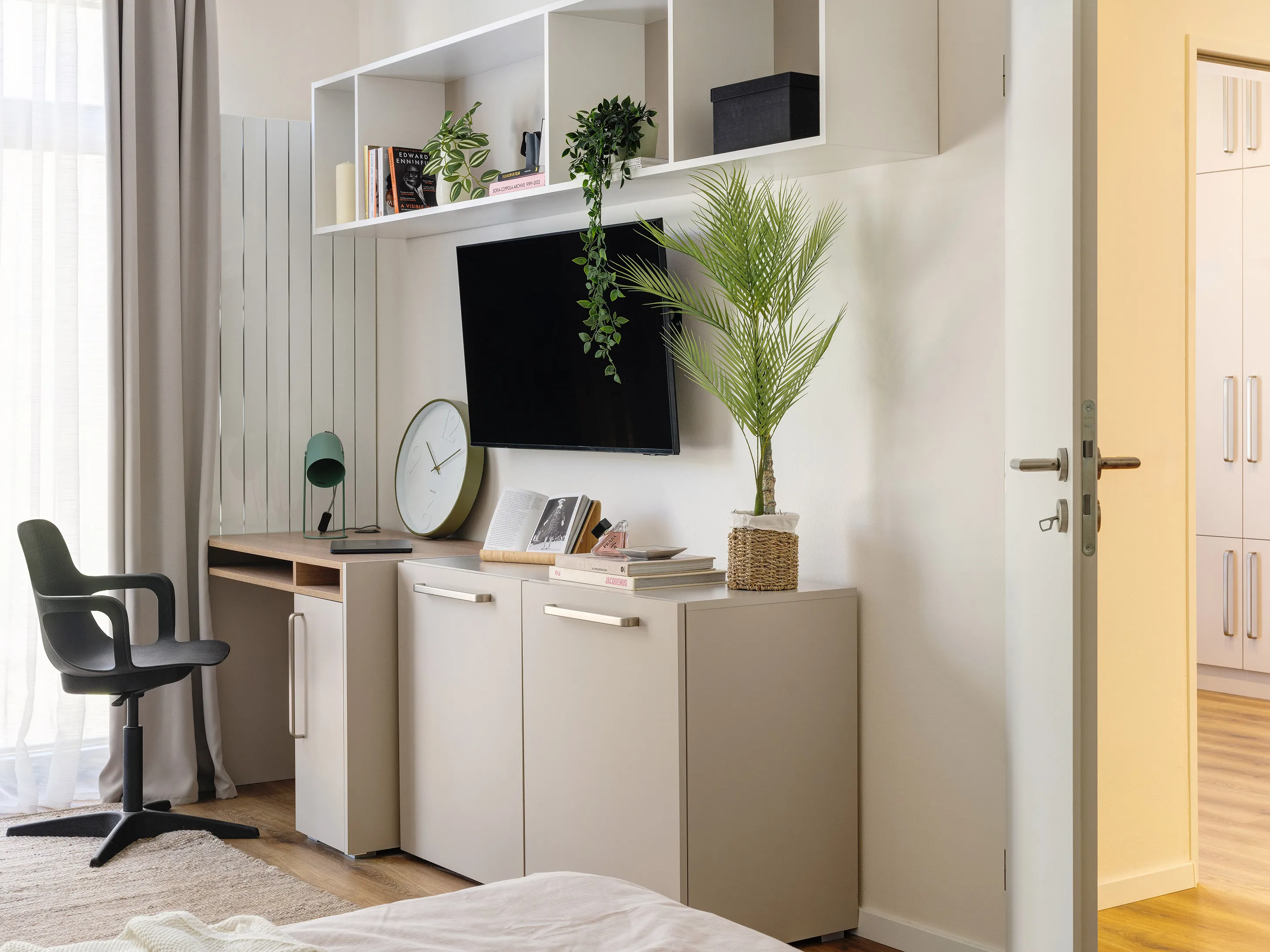 Pracovní stůl v Mint Living Campus Brno