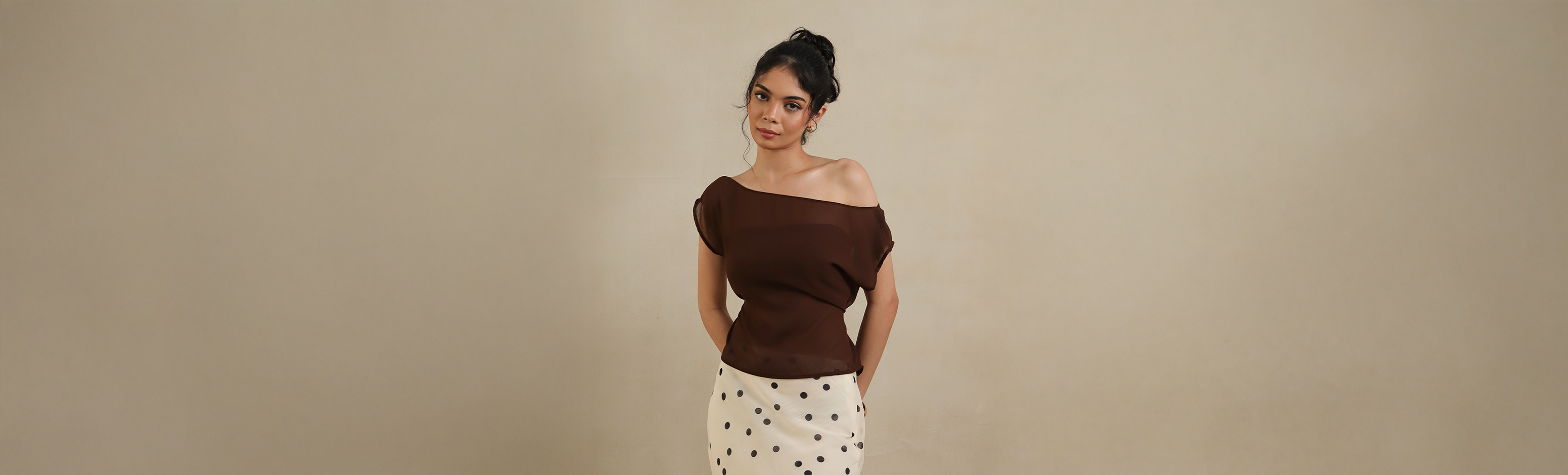 striking model