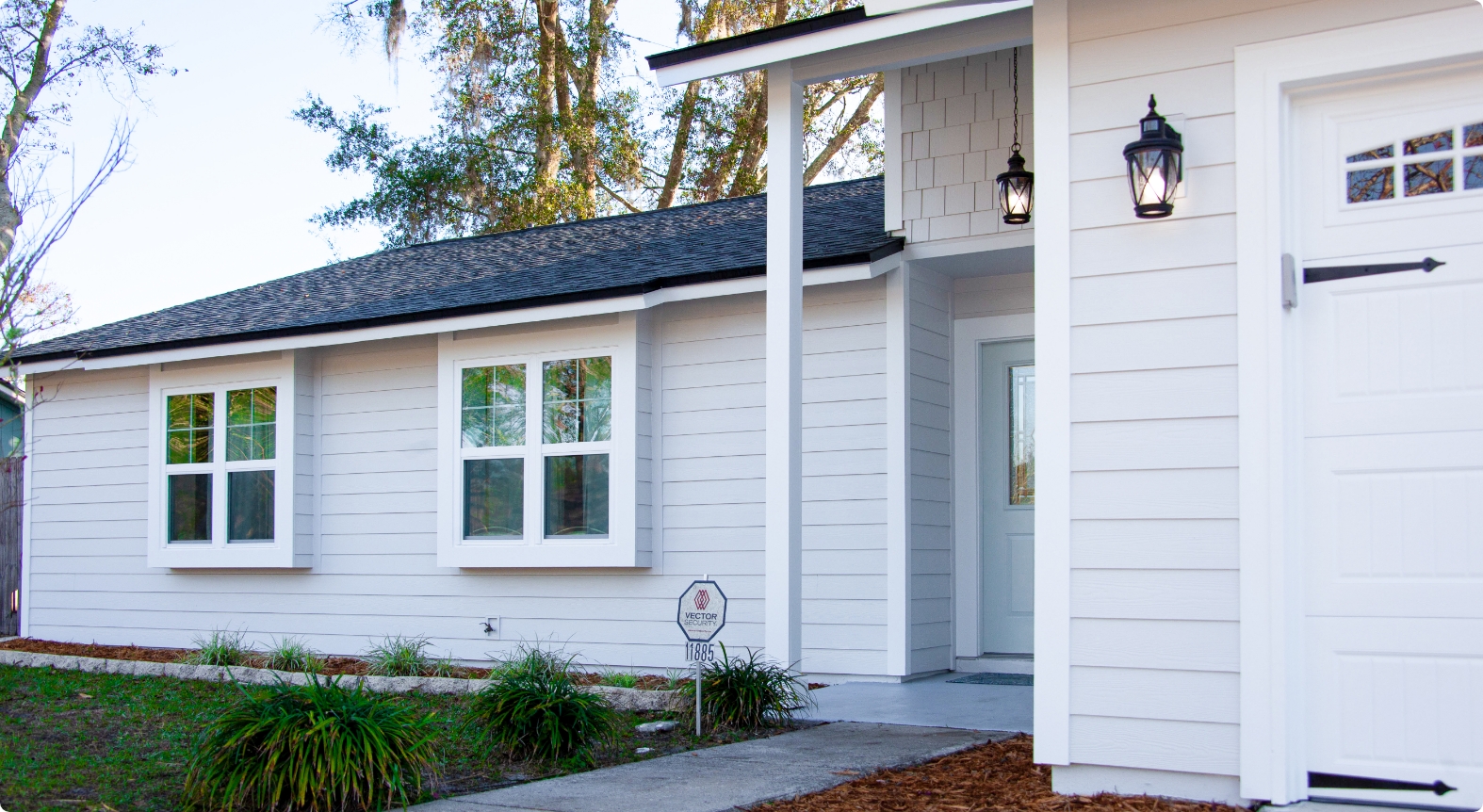 siding contractor near me upgrading home exterior in Fleming Island FL