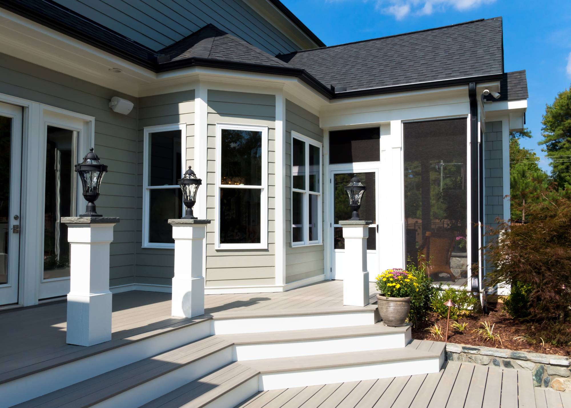 Vinyl siding installation by Martin Home Exteriors