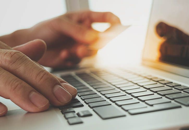 Online Sales climb rapidly in the first week of November