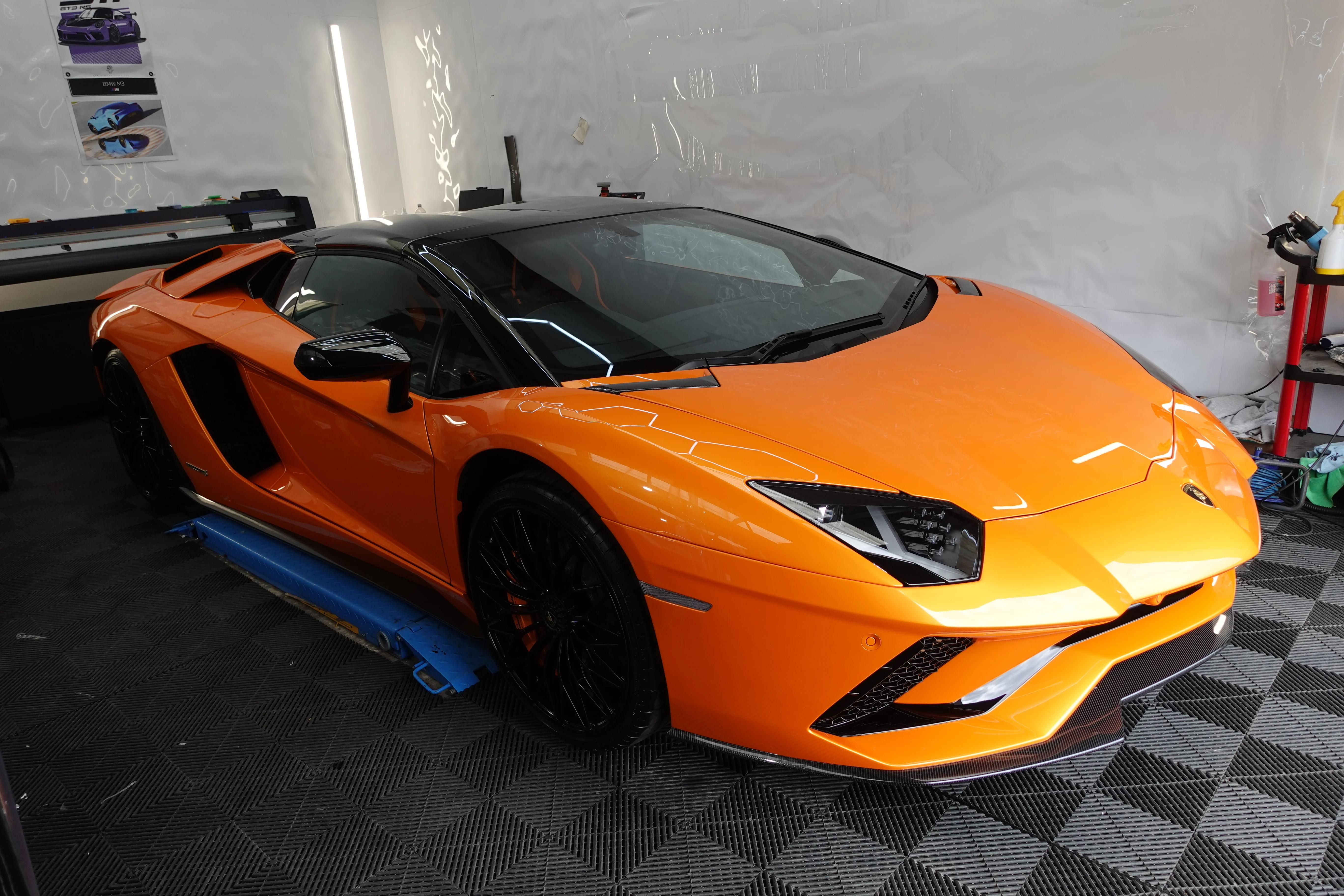 Lamborghini Aventador PPF Paint Protection Film Berkshire Carbon Fibre PPF Ceramic Coating 