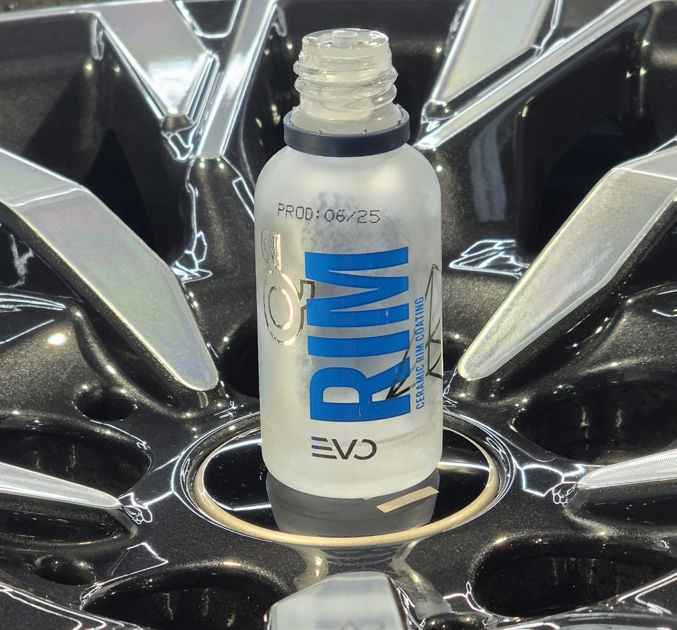 Gyeon RIM Evo Ceramic Coating - A Ceramic Coating specifically for Wheels, Berkshire car coating detailing experts Wokingham Reading Basingstoke Hampshire Berkshire
