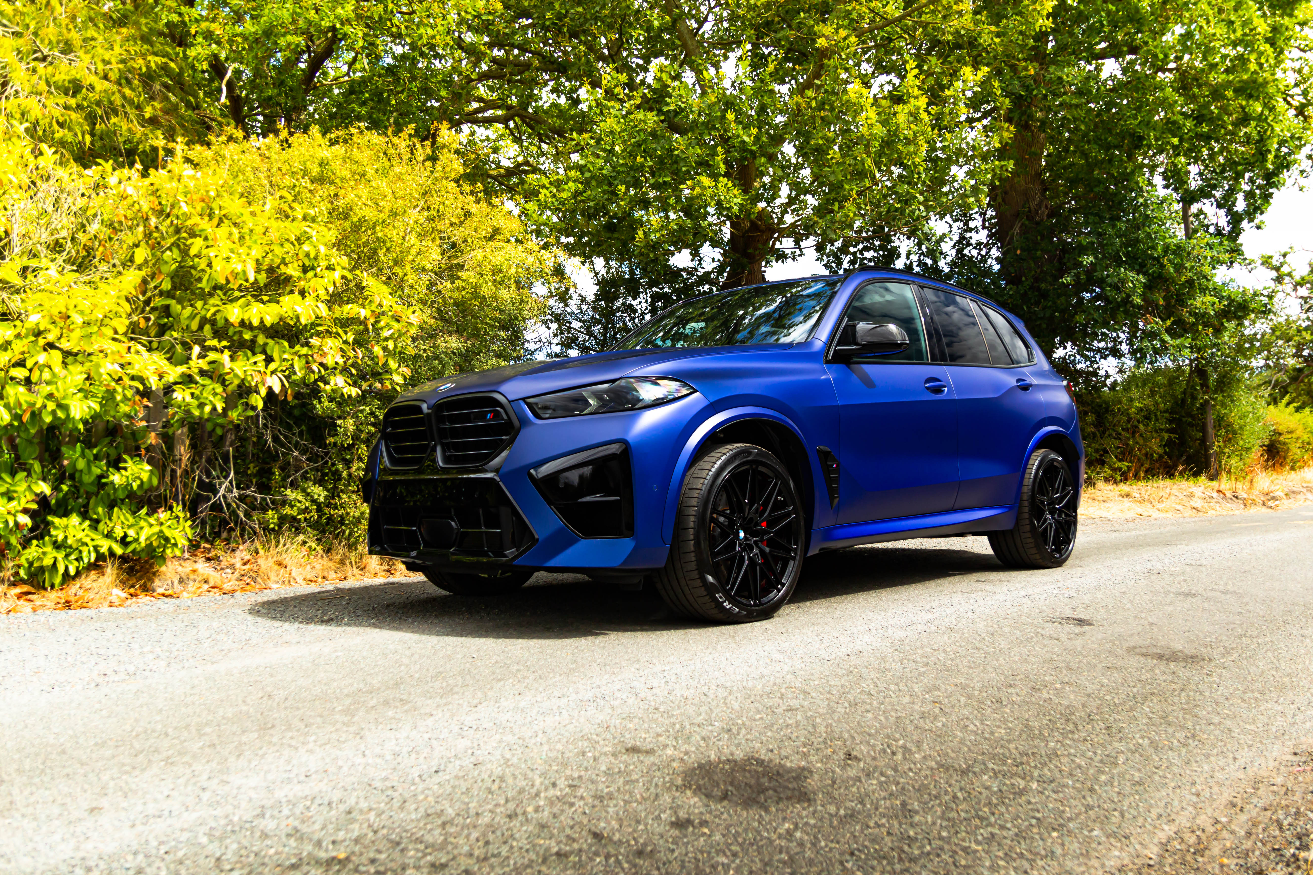 BMW X5M, Brand New Car, Fully Protected with Stealth PPF on top of Factory Frozen Paint Finish. Work completed at On Track Detailing, Finchampstead Berkshire. Located near to Berkshire, Reading, Wokingham and Bracknell
