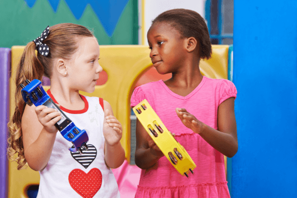 musica-na-educacao-infantil-beneficios-cognitivos-e-sociais