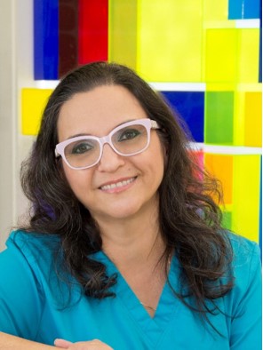 Dr. Gabriela Asensi