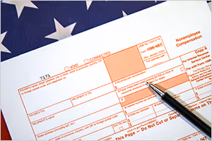 New Tax Law Lightens Compliance for Small Businesses image