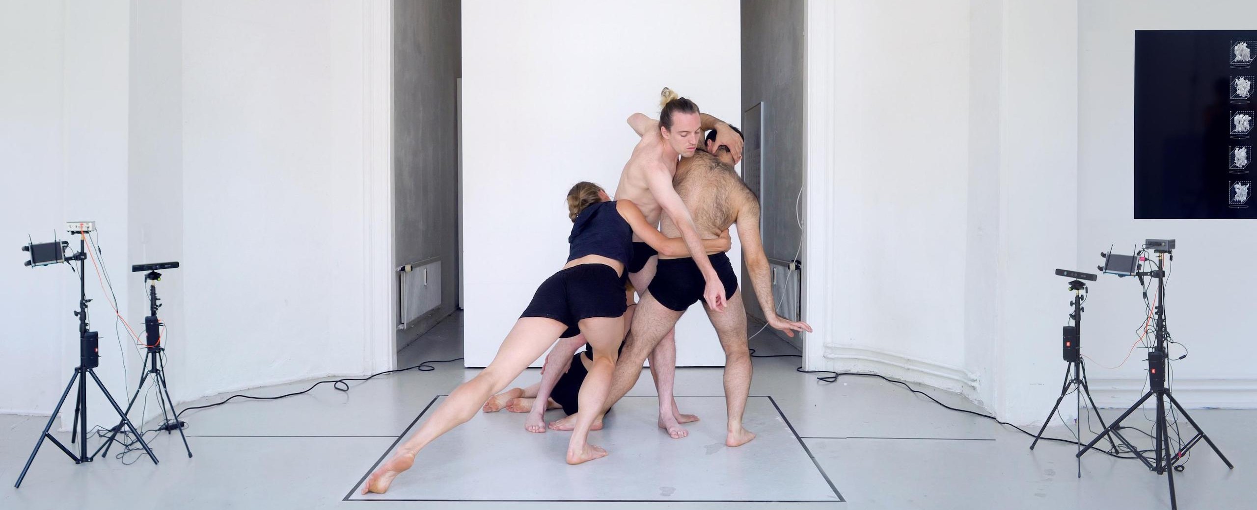 Performance - Coralie Vogelaar, Arranging, Moving, Rotating, Packing
