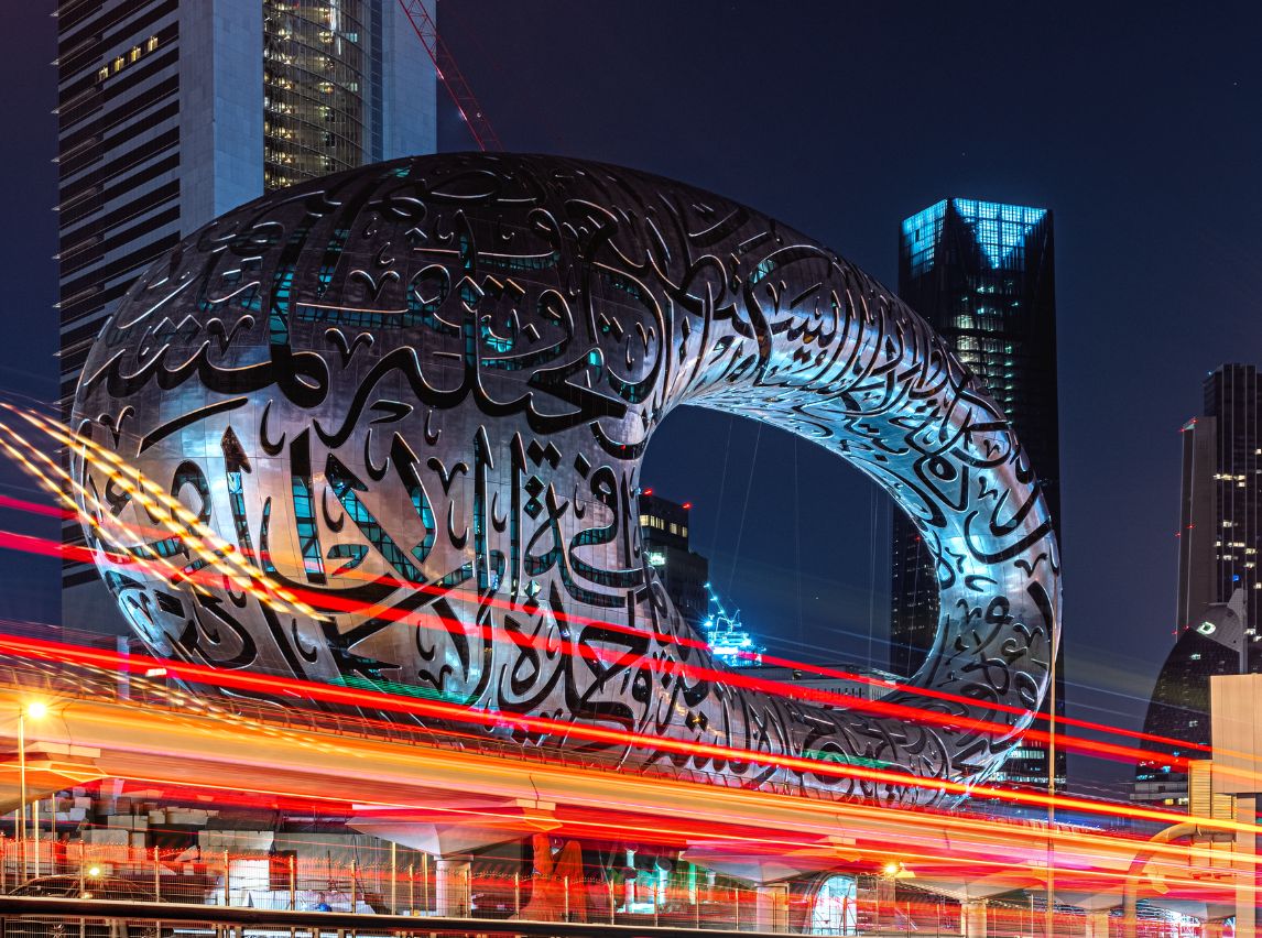 Top 5 Dubai Neighborhoods for Profitable Short-Term Rentals