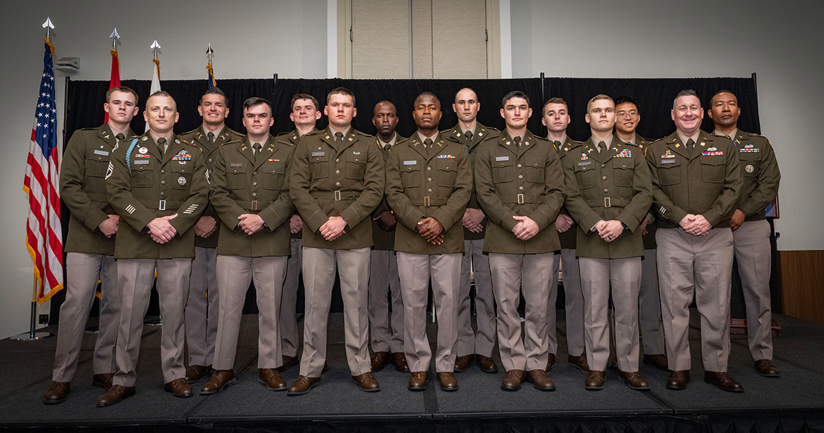 A group photo of the officers commissioned during ETSU's ROTC commissioning ceremony