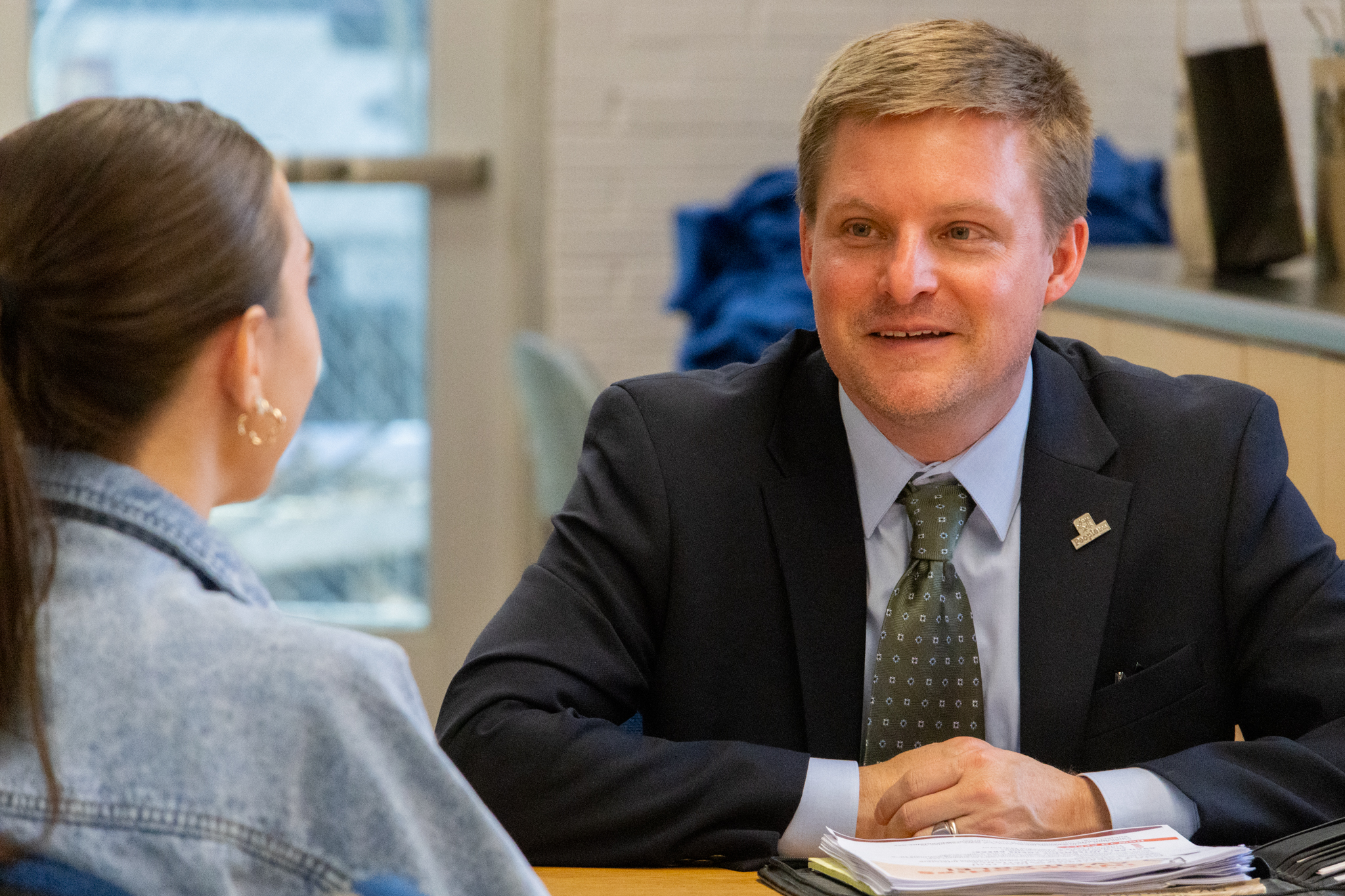 An industry partner of BucGuide Academy performs a mock interview with an ETSU CBAT student.