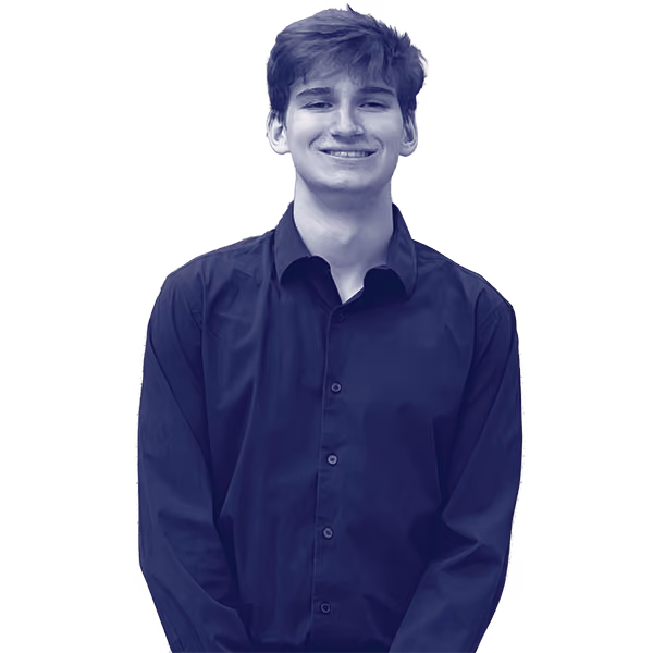 Headshot of Trent Lewis