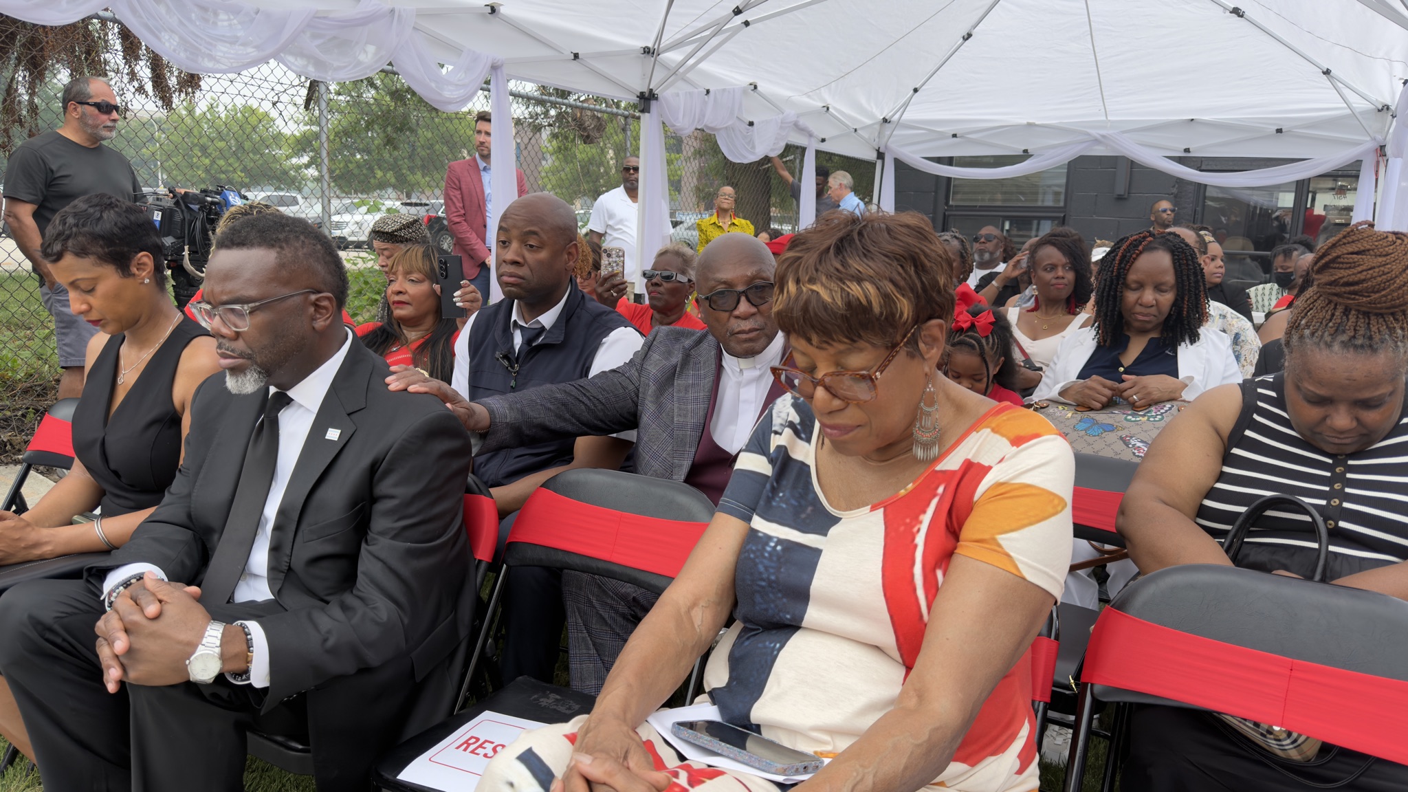 Grand Opening 085