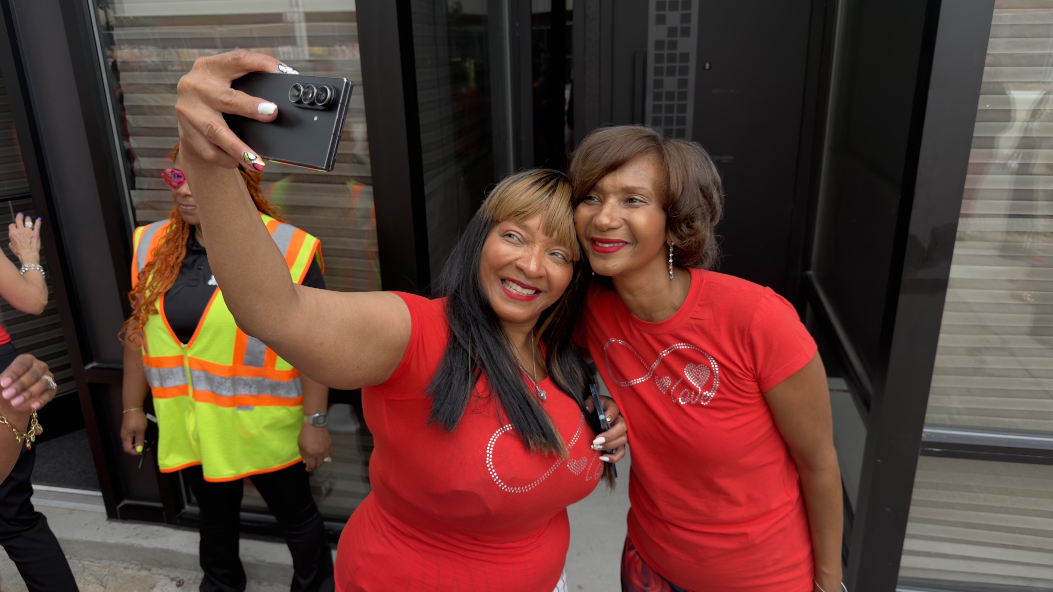 Grand Opening 076