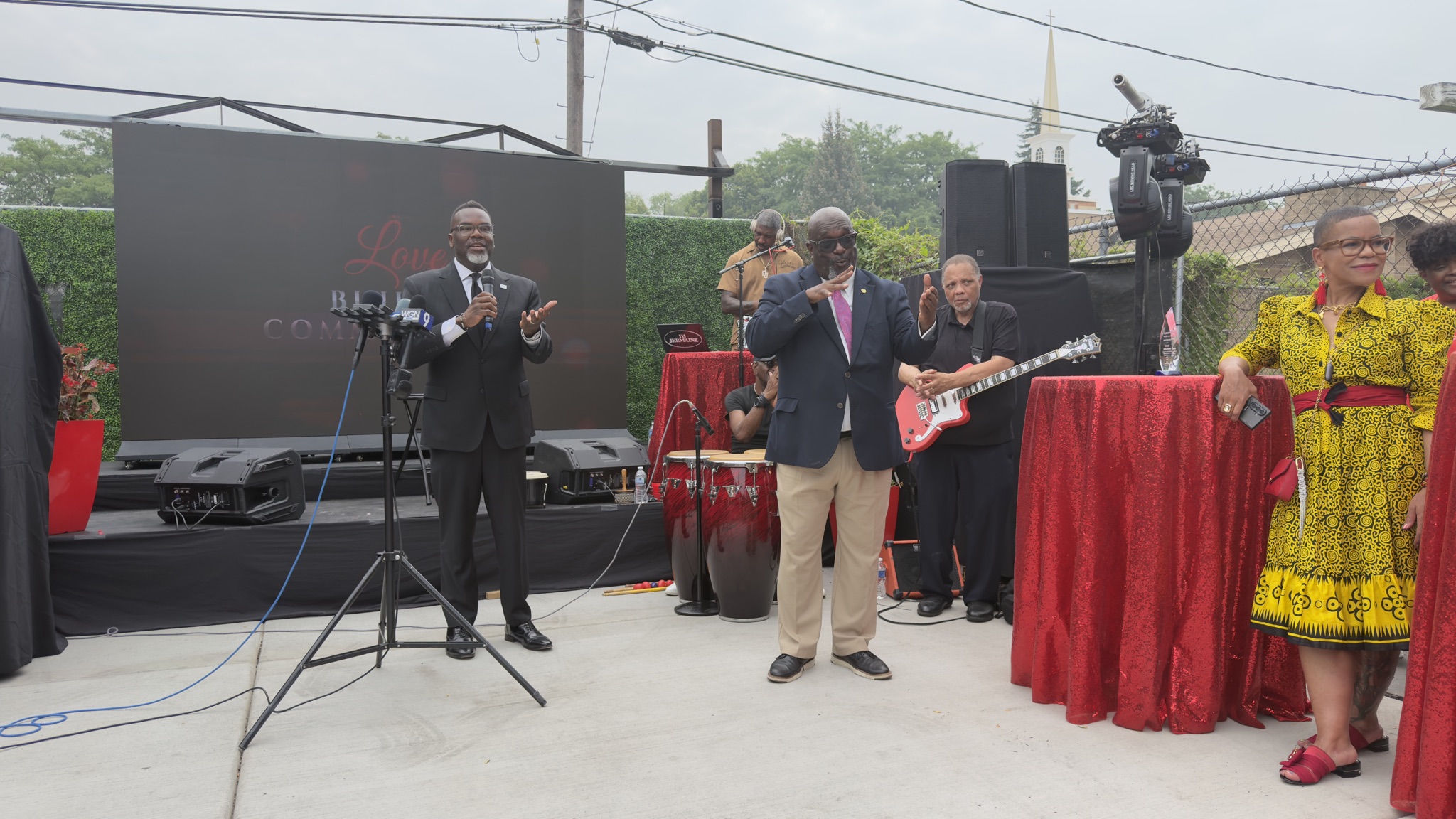 Grand Opening 088