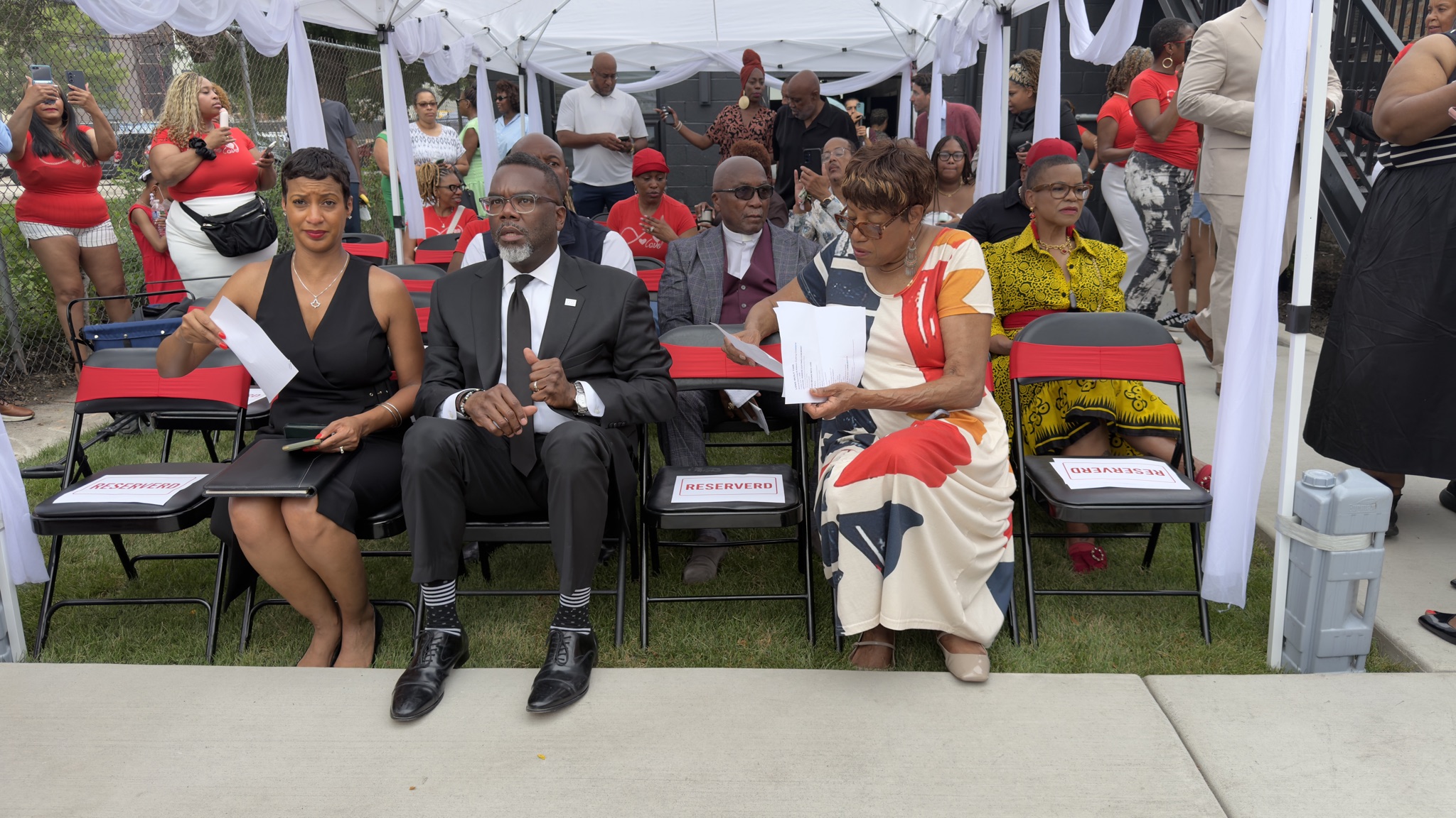 Grand Opening 083