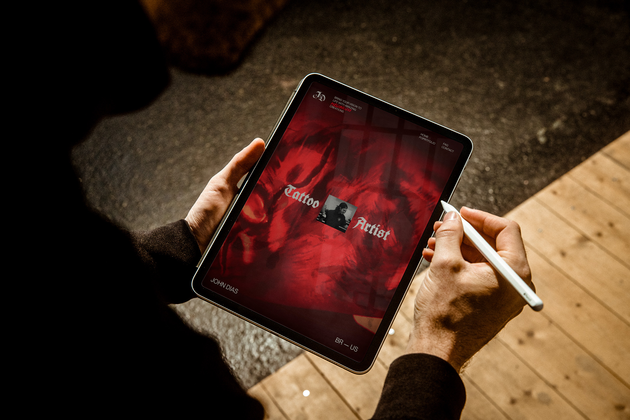 Site responsivo em dispositivo móvel tablet
