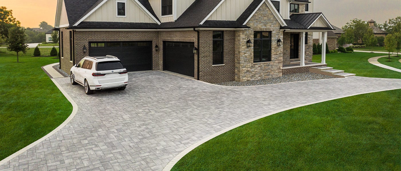 Grand Discover Pavers driveway