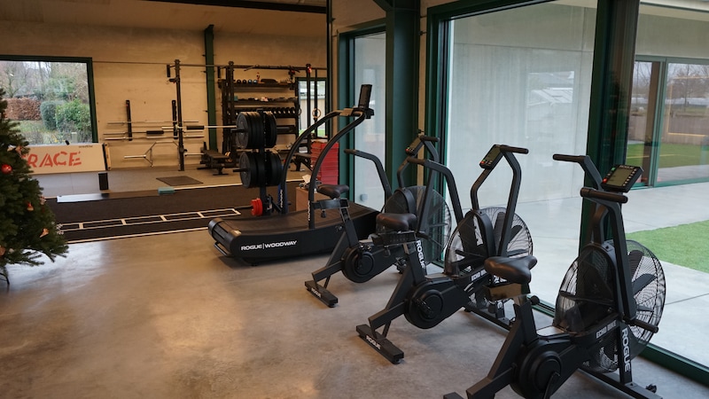 De nieuwe sportzaal biedt heel wat comfort